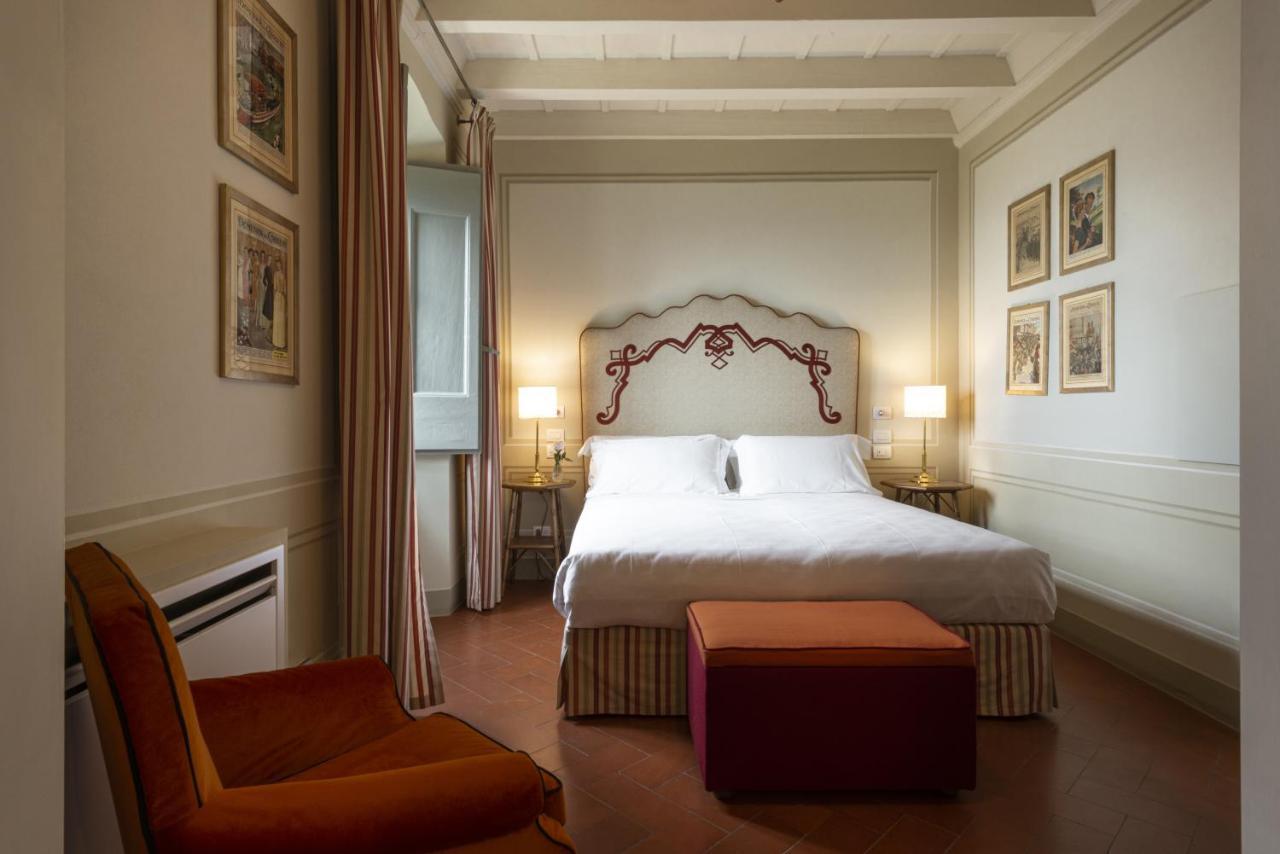Hotel Torre A Cona Wine Estate à San Donato in Collina Extérieur photo