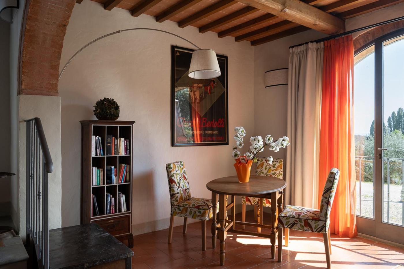 Hotel Torre A Cona Wine Estate à San Donato in Collina Extérieur photo