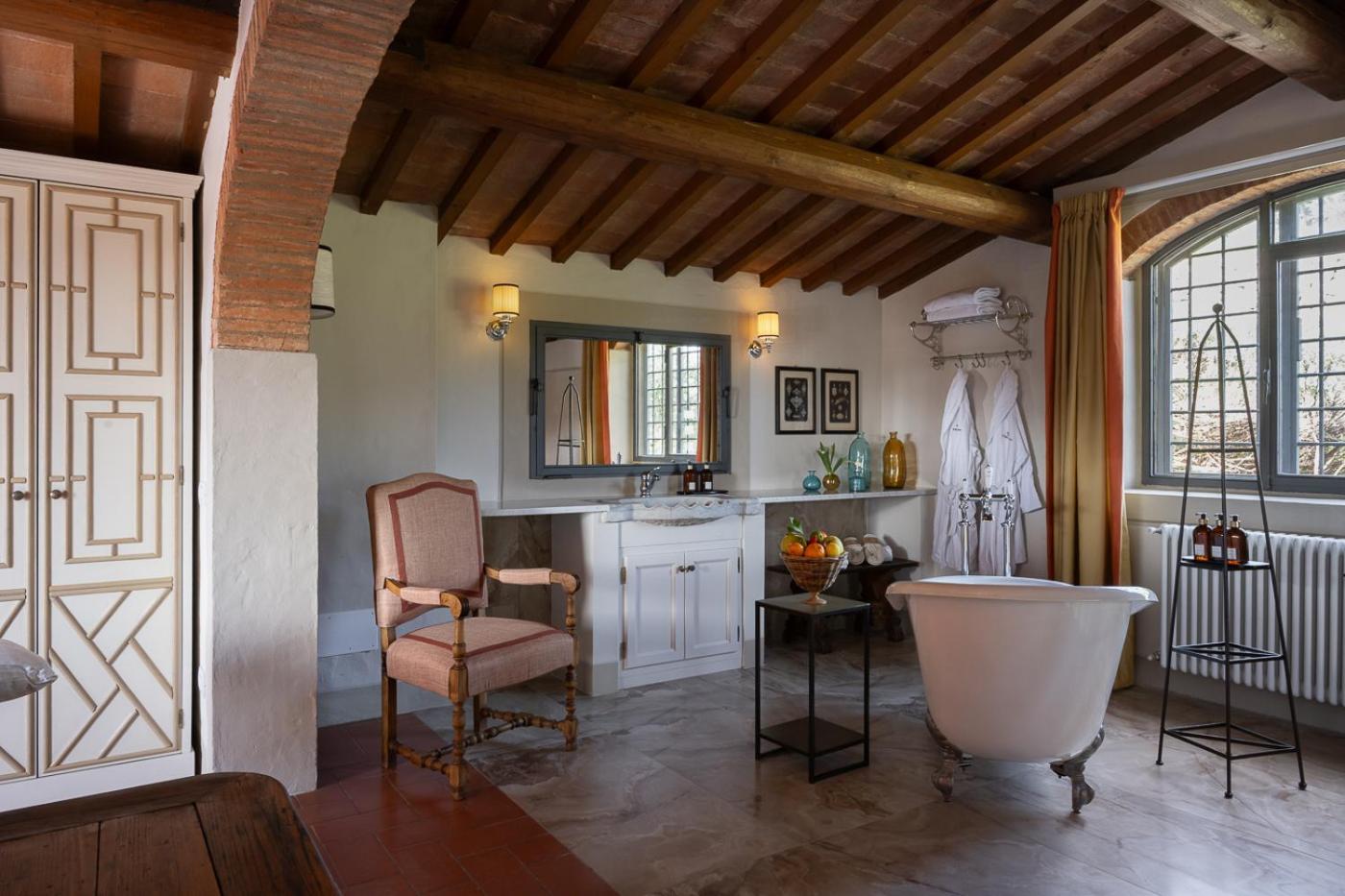 Hotel Torre A Cona Wine Estate à San Donato in Collina Extérieur photo