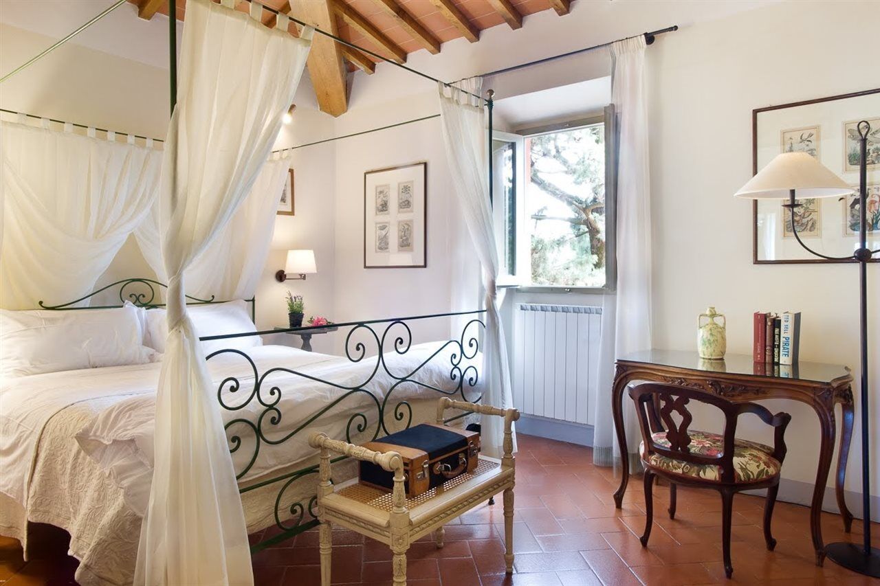 Hotel Torre A Cona Wine Estate à San Donato in Collina Extérieur photo