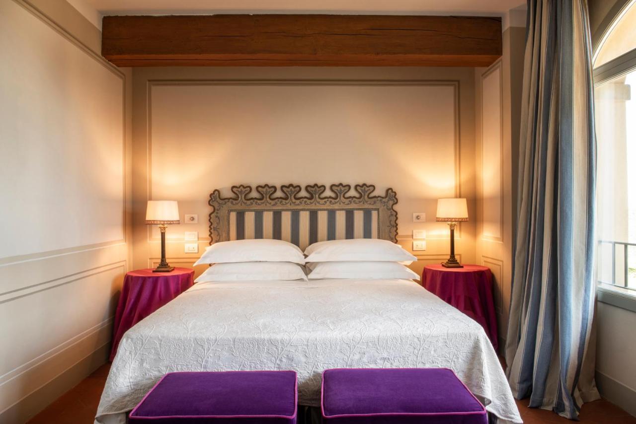 Hotel Torre A Cona Wine Estate à San Donato in Collina Extérieur photo